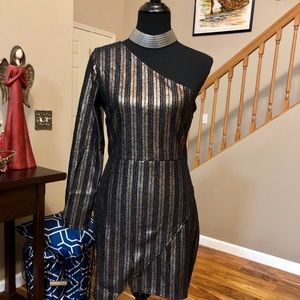 Women’s Cut off short Dress